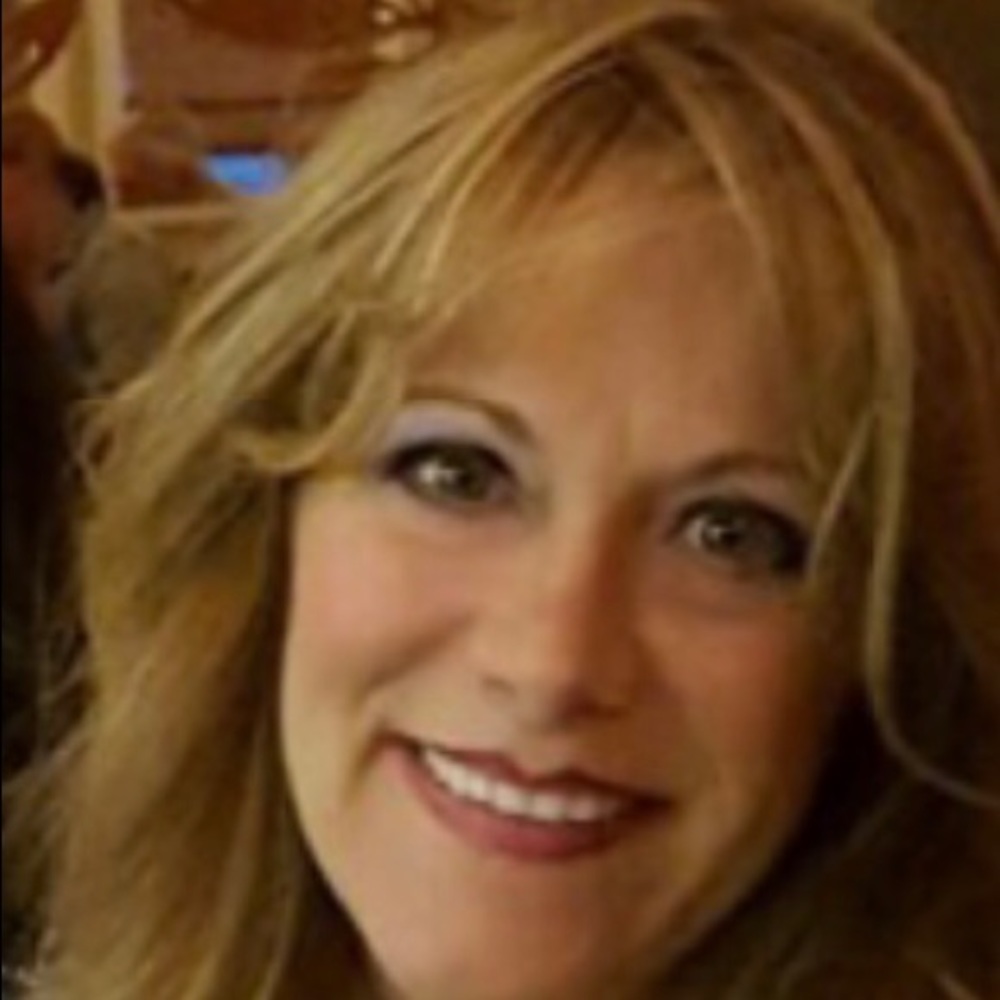 Meet your Posher, Michele